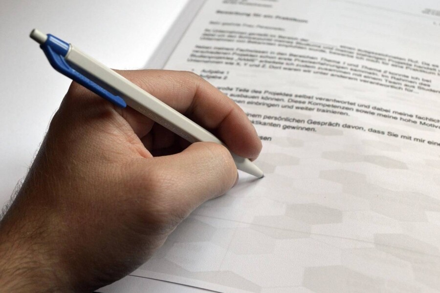 Co to jest podsumowanie zawodowe i jak wpływa na Twoje CV?